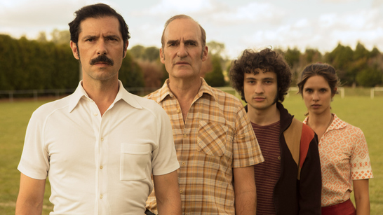 "OVNIs": ¿Y si Expediente X fuera una comedia retrofantástica?