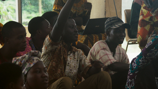 "Dahomey", Oso de Oro del Festival de Berlín 2024, llega a los cines el 13 de diciembre
