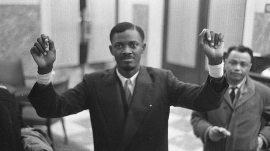 "Banda sonora para un golpe de estado": Reescribiendo la Historia a ritmo de jazz