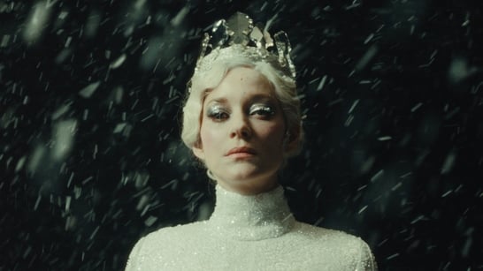 Crónicas San Sebastián 2025: “La torre de hielo” o si Frozen hubiera sido dirigida por Lucile Hadzihalilovic