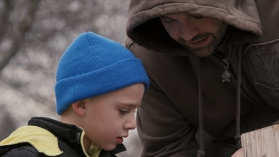 "Algo bello que quedó atrás", el documental que muestra cómo los niños afrontan la pérdida de un ser querido