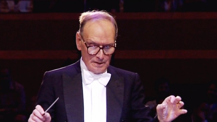 Morricone interpreta a Morricone