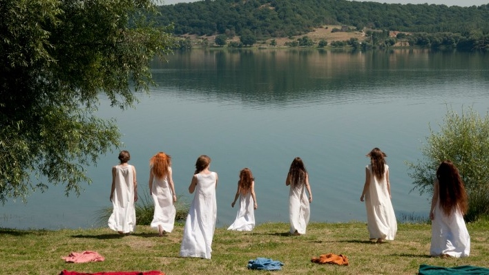 Hojas De Hierba 2009 Película Completa En Español Latino Hojas de hierba | Watch Film Online | eFilm Canarias