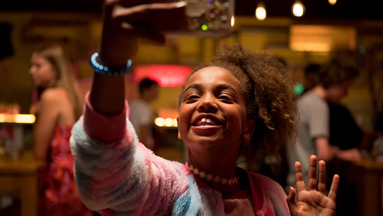 Binti, una youtuber sin fronteras