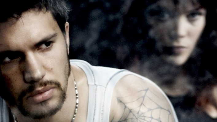 Uro (las dos caras de la ley)