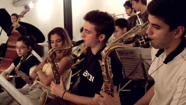 A Film About Kids and Music. Sant Andreu Jazz Band